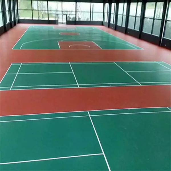 室內萝莉社在线播放籃球場材料